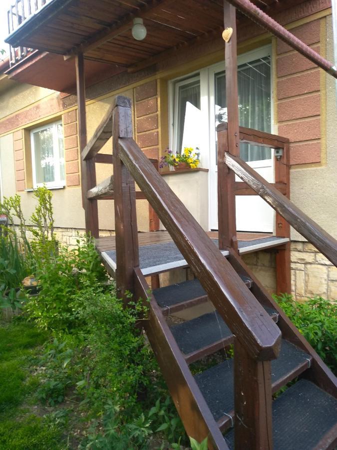Hrncirna Lejlighed Kněževes Eksteriør billede